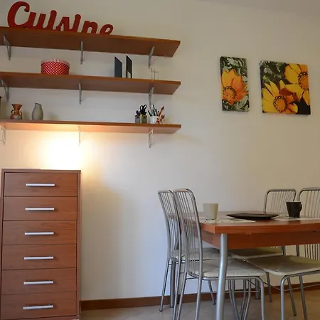 Testa 43 Apartment *