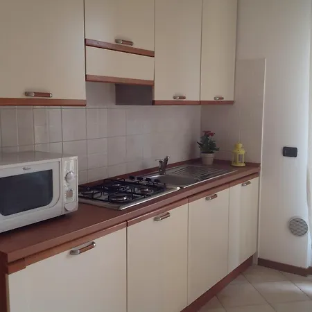 Apartment Testa 43 Garbagnate Milanese